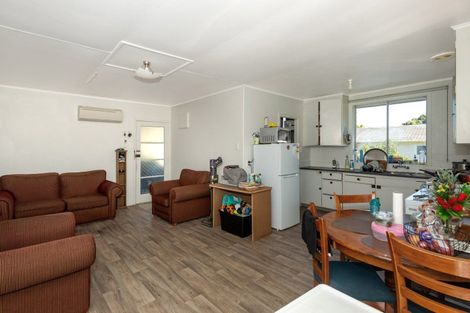 Photo of property in 2/735 Aberdeen Road, Te Hapara, Gisborne, 4010