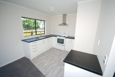 Photo of property in 32a Barneys Farm Road, Clendon Park, Auckland, 2103