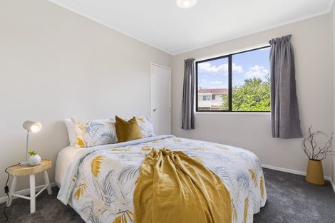 Photo of property in 1/67 Sunvue Road, Glen Eden, Auckland, 0602