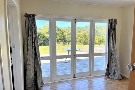 Photo of property in 41 Versailles Street, Karori, Wellington, 6012