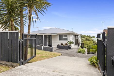 Photo of property in 426 Devon Street West, Lynmouth, New Plymouth, 4310