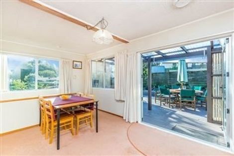Photo of property in 3 Stott Avenue, Birkdale, Auckland, 0626
