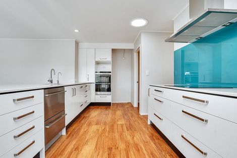 Photo of property in 10 Admiral Crescent, Flagstaff, Hamilton, 3210