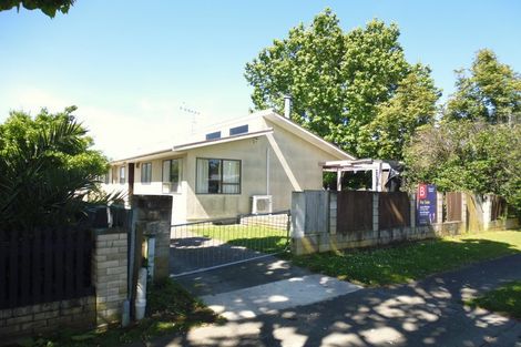 Photo of property in 28 Fleetwood Crescent, Flaxmere, Hastings, 4120