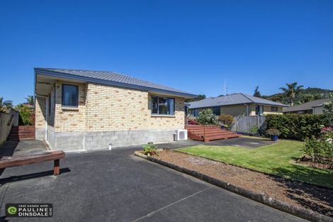 Photo of property in 9 Conifer Grove, Te Kamo, Whangarei, 0112