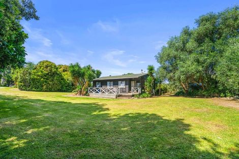 Photo of property in 49 Kai Iwi Lakes Road, Omamari, Dargaville, 0373