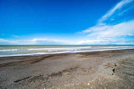 Photo of property in 19 South Crescent, Amberley, 7481