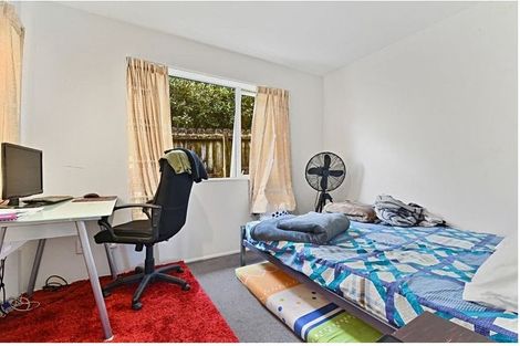 Photo of property in 1 Beldon Place, Pakuranga Heights, Auckland, 2010