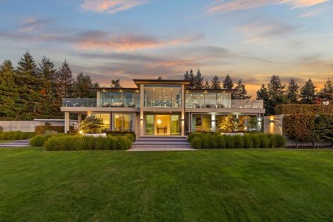 Photo of property in 37 Oakgrove Drive, Rangiora, 7400