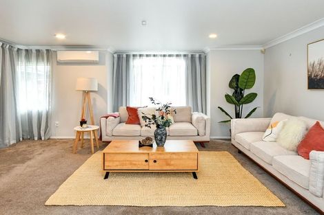 Photo of property in 31 Wairere Road, The Gardens, Auckland, 2105