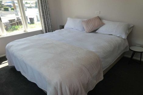 Photo of property in 35 Jollie Road, Twizel, 7901