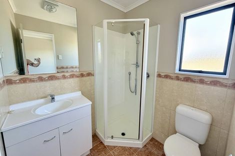 Photo of property in 10 Exotic Place, Massey, Auckland, 0614