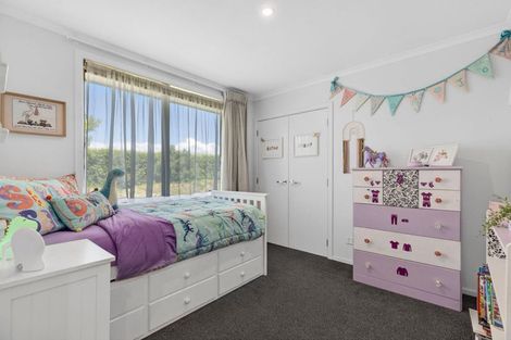 Photo of property in 9 Isthmus Place, Lake Hawea, Wanaka, 9382