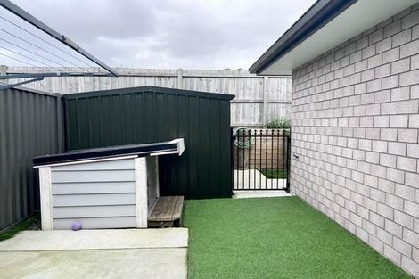 Photo of property in 18 Bridle Way, Omokoroa, 3114