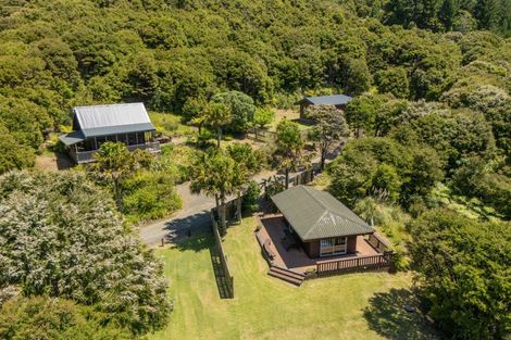 Photo of property in 1220f Te Rerenga Kuaotunu Road, Kuaotunu West, Whitianga, 3592