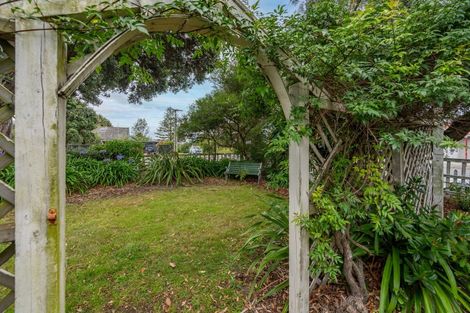 Photo of property in 1 Grange Road North, Haumoana, 4102