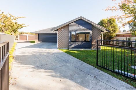 Photo of property in 26 Kimberley Grove, Westbrook, Palmerston North, 4412