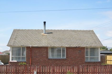 Photo of property in 32 Merrington Crescent, Aranui, Christchurch, 8061