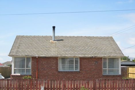 Photo of property in 32 Merrington Crescent, Aranui, Christchurch, 8061