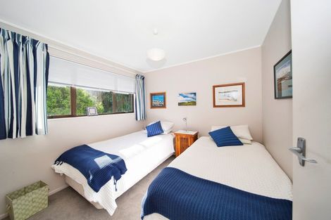 Photo of property in 6a Spencer Place, Merrilands, New Plymouth, 4312