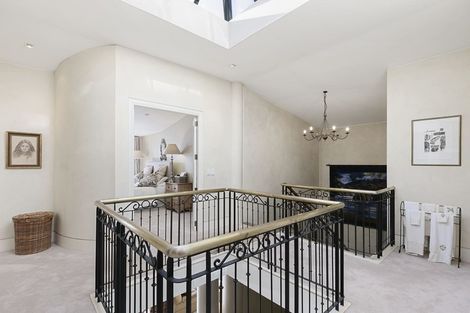 Photo of property in Trieste, 9/346 Oriental Parade, Oriental Bay, Wellington, 6011