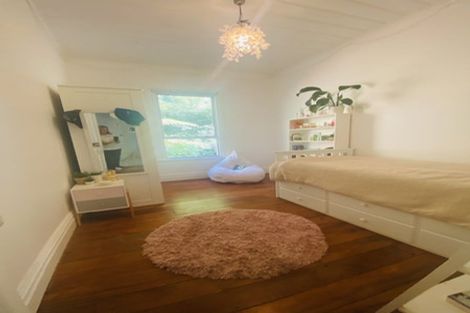 Photo of property in 160a Frankley Road, Frankleigh Park, New Plymouth, 4310