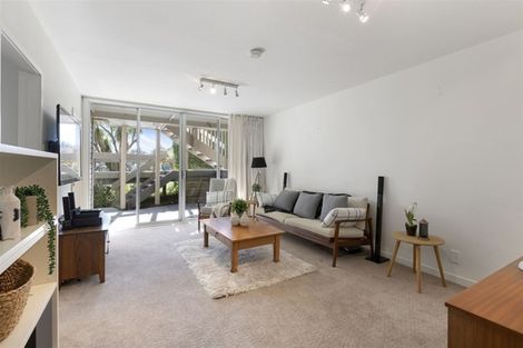 Photo of property in 25 Valley Road, Cashmere, Christchurch, 8022