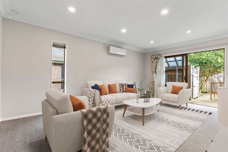 Photo of property in 3/54 Wellington Street, Howick, Auckland, 2014