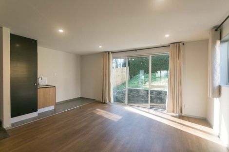 Photo of property in 20 Beach Road, Castor Bay, Auckland, 0620