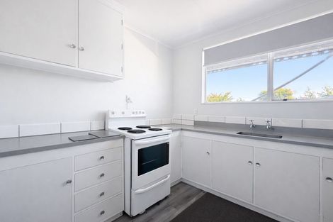 Photo of property in 46 Awamutu Grove, Waiwhetu, Lower Hutt, 5010