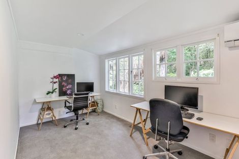 Photo of property in 119 Daffodil Street, Titirangi, Auckland, 0604