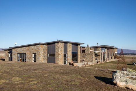 Photo of property in 309 Golden Road, Springvale, Alexandra, 9393