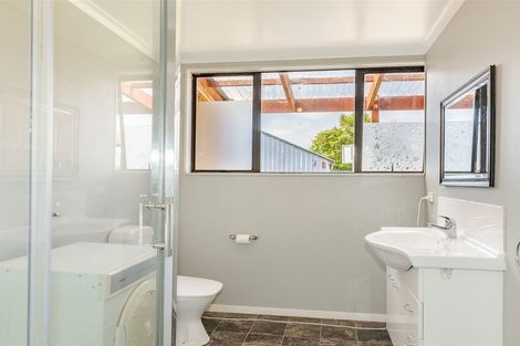 Photo of property in 95 Queen Street, Westport, 7825