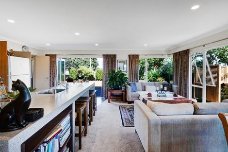 Photo of property in 2 Parkvue Drive, Bell Block, New Plymouth, 4312