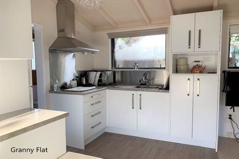 Photo of property in 9 Hildreth Street, Trentham, Upper Hutt, 5018