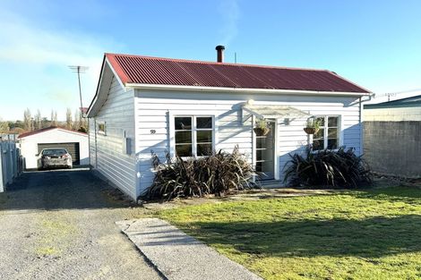 Photo of property in 59 Salcombe Street, Kaitangata, 9210