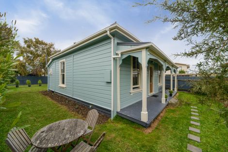 Photo of property in 4 Millar Street, Roslyn, Palmerston North, 4414