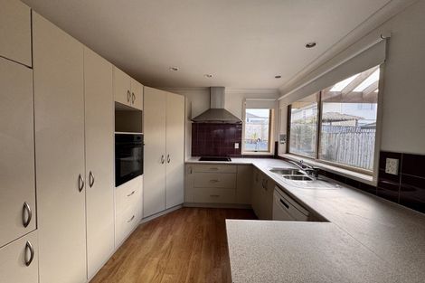 Photo of property in 19 Norm Pellow Drive, Manurewa, Auckland, 2105