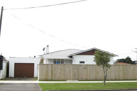 Photo of property in 7 Vogel Street, Fitzroy, New Plymouth, 4312