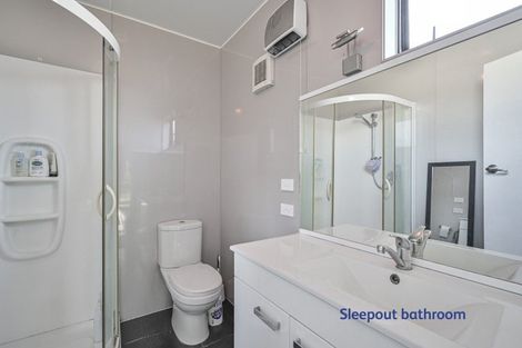 Photo of property in 1212 Jellicoe Street, Mayfair, Hastings, 4122