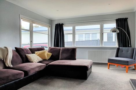 Photo of property in 256 Taita Drive, Taita, Lower Hutt, 5011