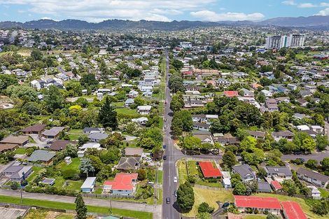 Photo of property in 2/41 Brandon Road, Glen Eden, Auckland, 0602