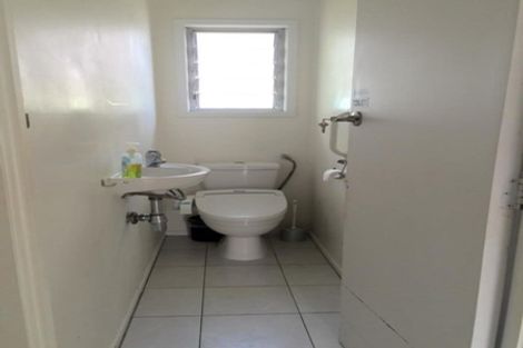 Photo of property in 1/240 Forrest Hill Road, Forrest Hill, Auckland, 0620