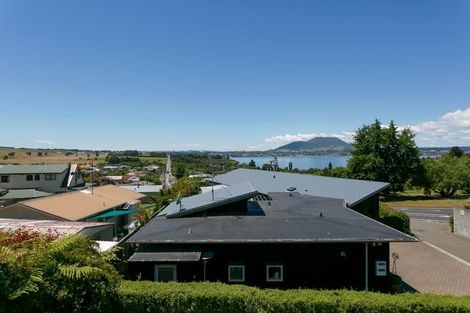 Photo of property in 716 Acacia Bay Road, Acacia Bay, Taupo, 3330