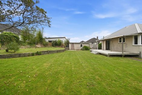 Photo of property in 2 Puriri Crescent, Hillcrest, Rotorua, 3015