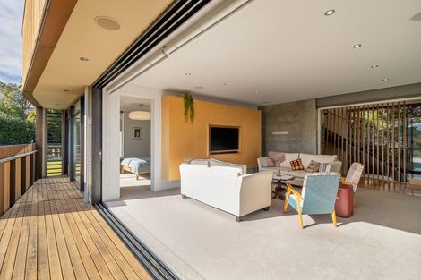 Photo of property in 27 Examiner Street, Nelson, 7010