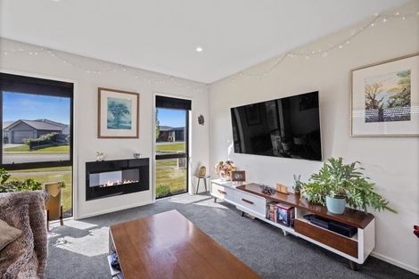 Photo of property in 56 Shadbolt Lane, Rolleston, 7614