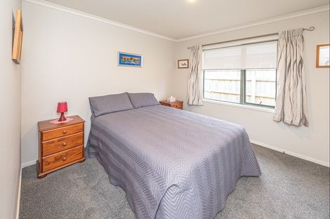 Photo of property in 33 Magnolia Crescent, Tawhero, Whanganui, 4501