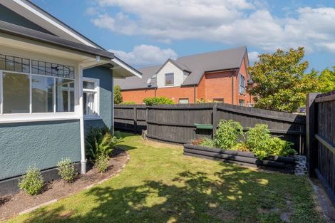 Photo of property in 114 Strickland Street, Sydenham, Christchurch, 8023
