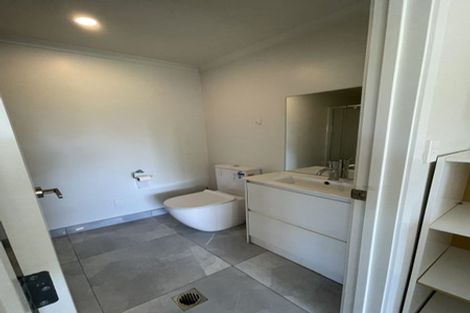 Photo of property in 10/47 Helena Road, Hillcrest, Hamilton, 3216